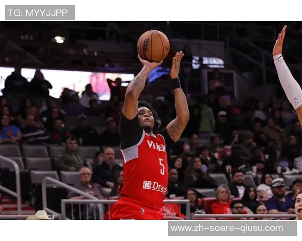 水平差太多了！火箭二队后场新秀在NBA开展联盟都有些打不明白？